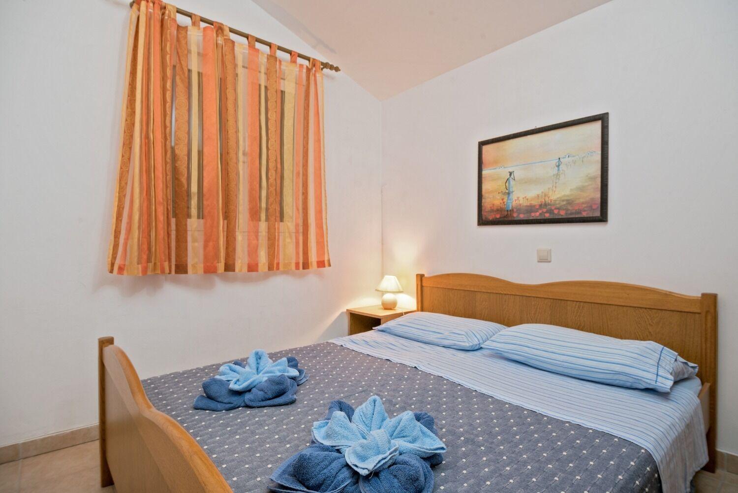 Apartments Bisernica-With Pool Ražanj Esterno foto