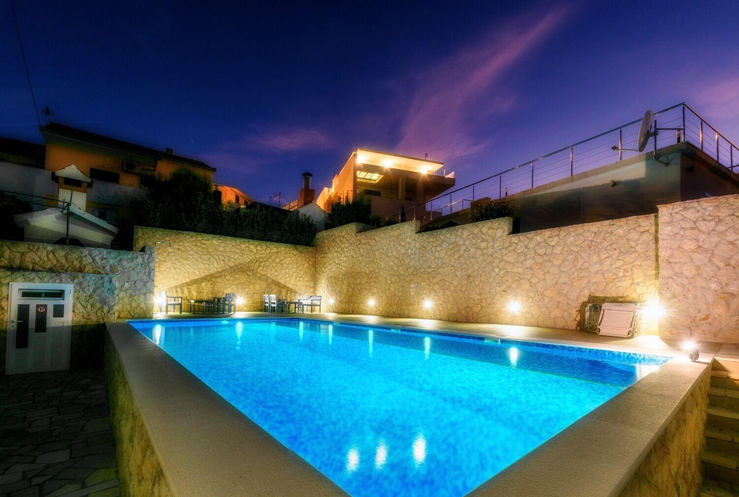 Apartments Bisernica-With Pool Ražanj Esterno foto