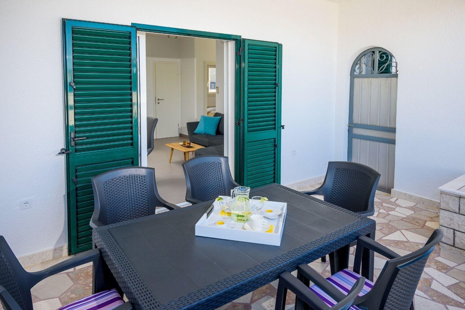 Apartments Bisernica-With Pool Ražanj Esterno foto